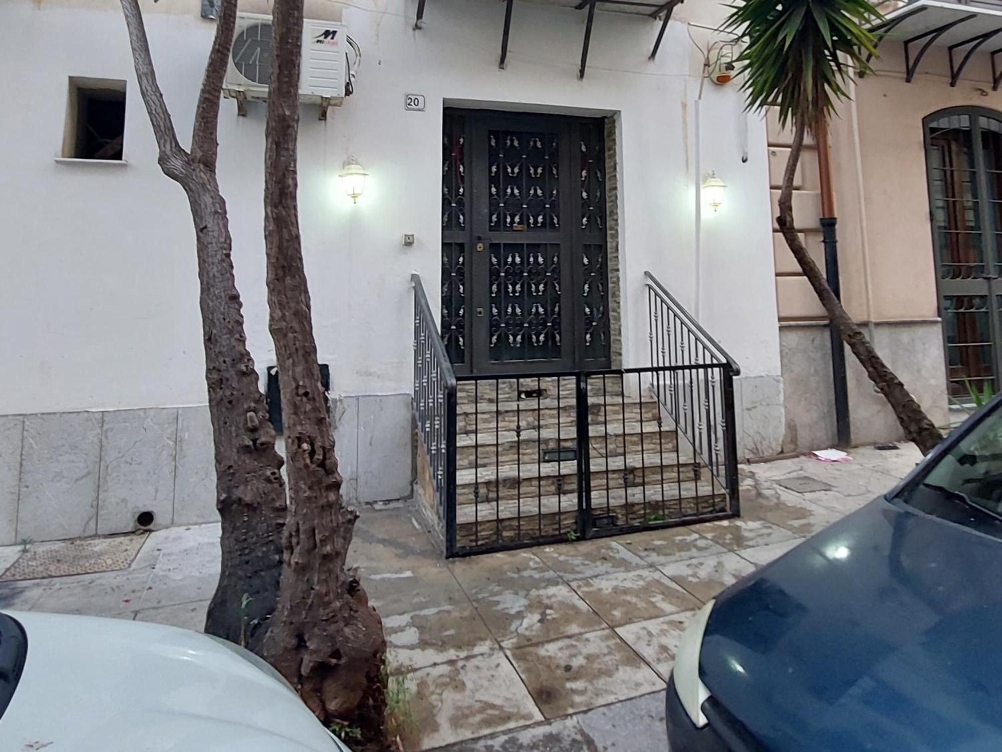 Stanza Sicilia Bedda Apartment Palermo Ruang foto
